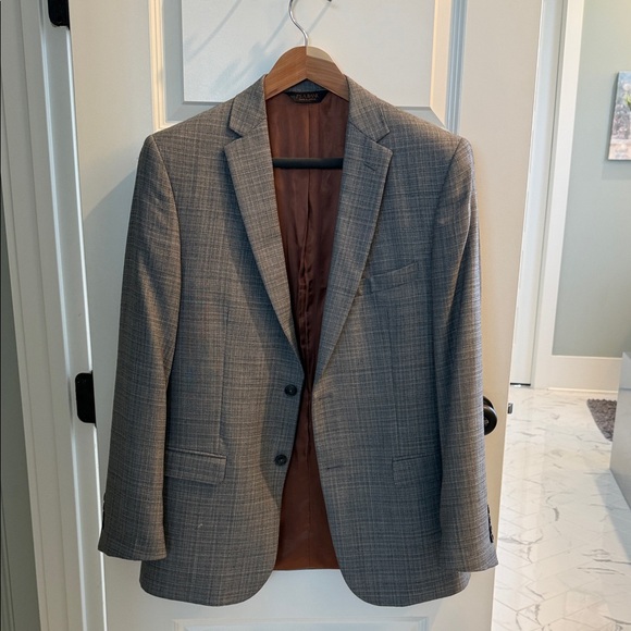 Jos A Bank Men's Gray Checkered Blazer